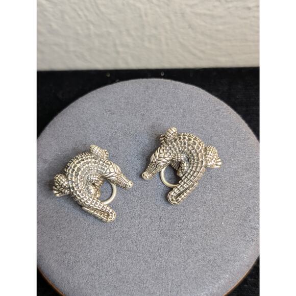 RARE! Signed Barry Kieselstein-Cord Sterling Alligator Omega Clip On Earrings - Picture 11 of 16